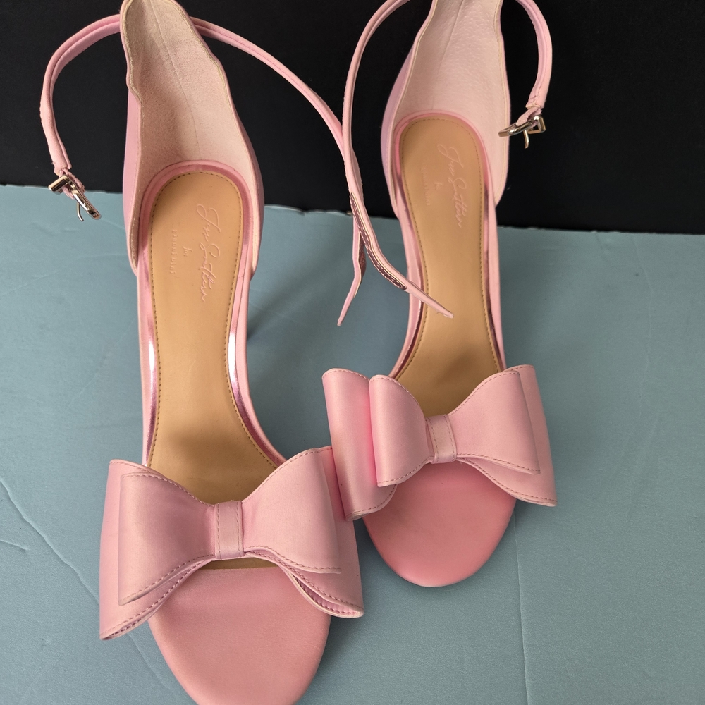 Gianni Bini Pink Bow Heels